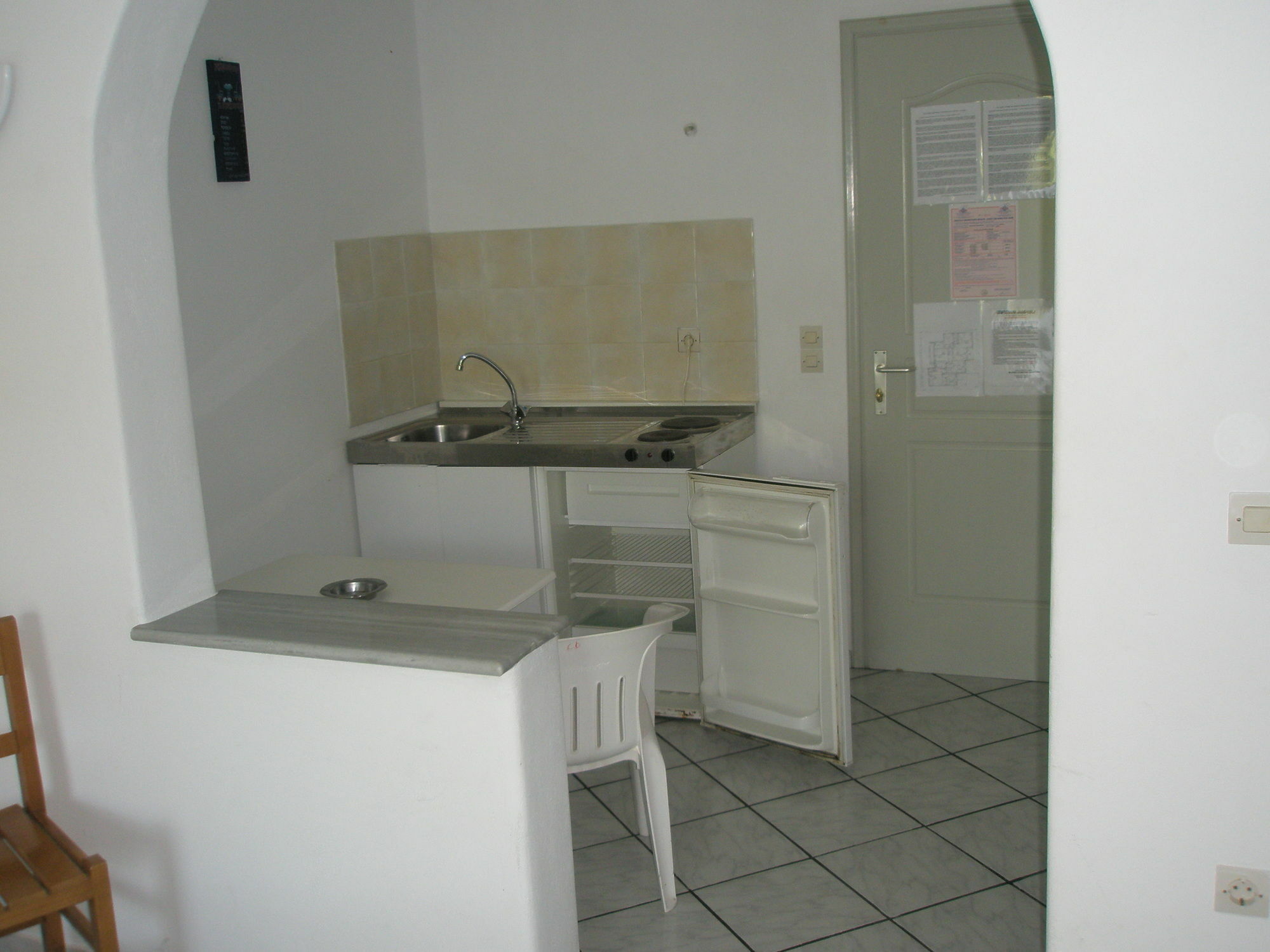Ampeli Apartments Парікія Екстер'єр фото